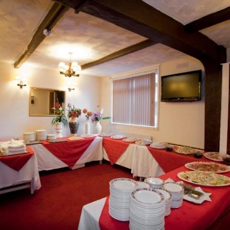 Hawthorn Hotel Radcliffe ภายนอก รูปภาพ