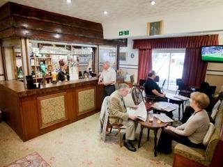 Hawthorn Hotel Radcliffe ภายนอก รูปภาพ